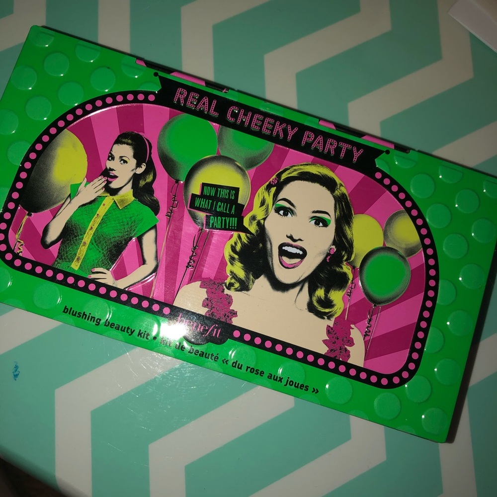 Benefit Cosmetics Blush Palette